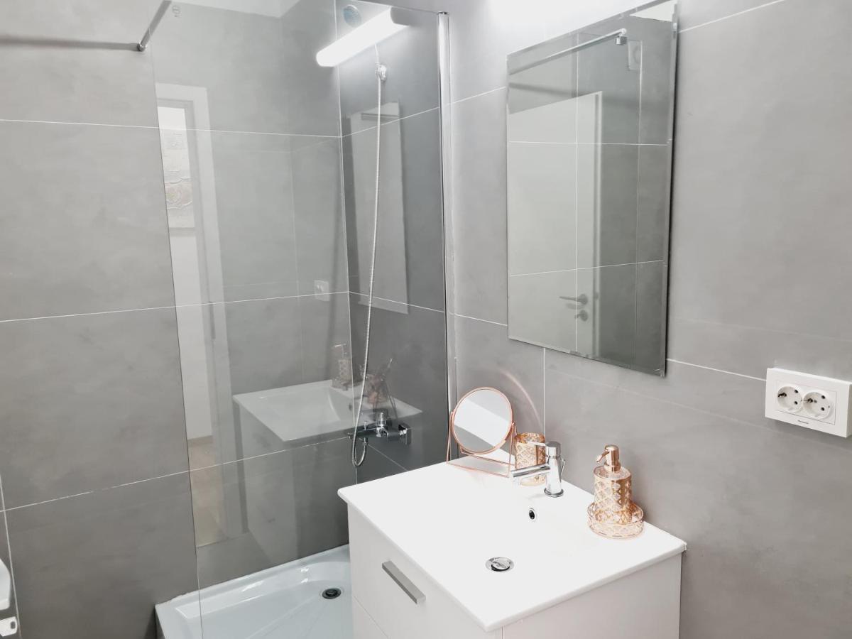 Lovely Ultracentral Apartment With Parking 克卢日-纳波卡 外观 照片